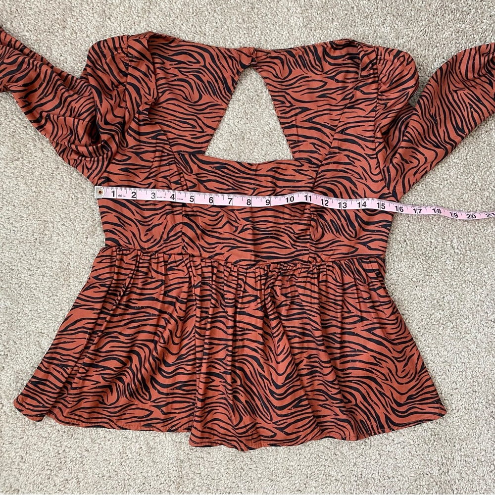 Free People Tiger Print Peplum Blouse S - Picture 12 of 13